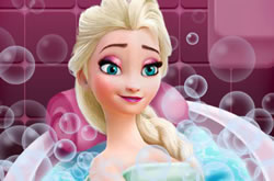 Elsa vs Barbie Desfile de Moda - jogos online de menina